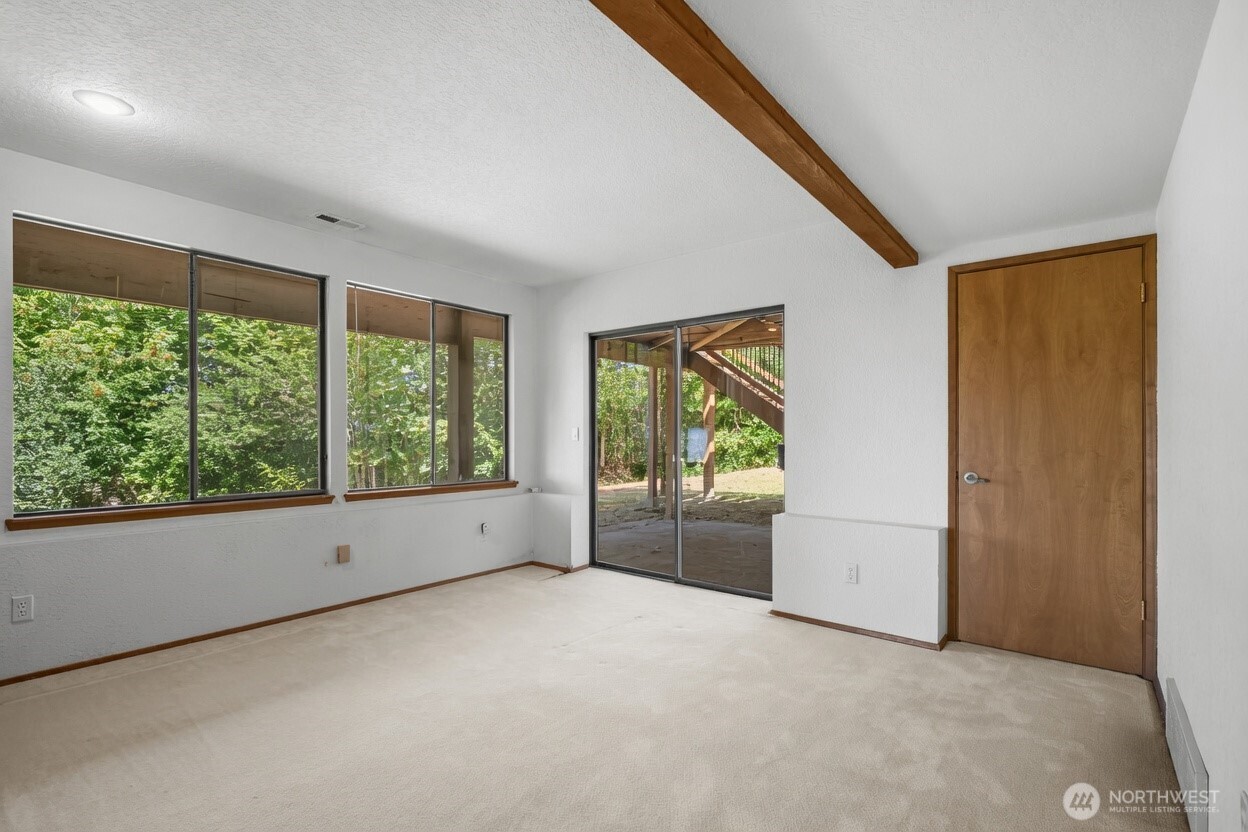 property viewer photo 25