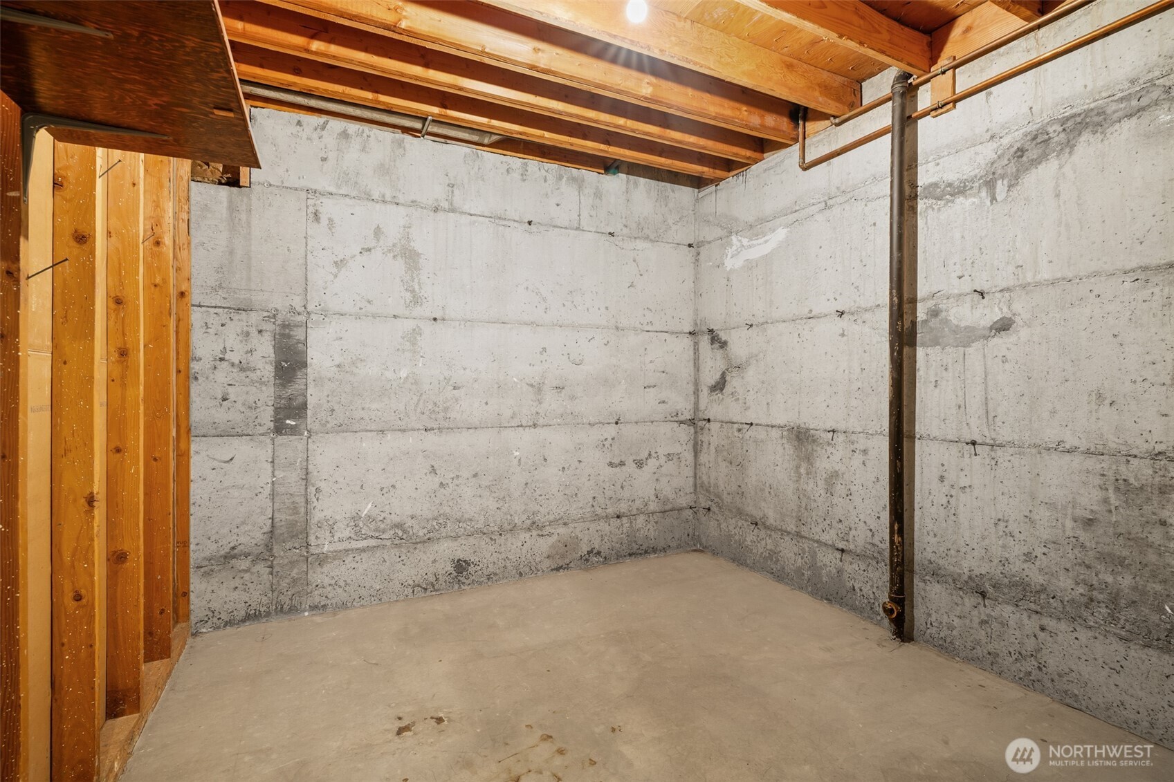 property viewer photo 29