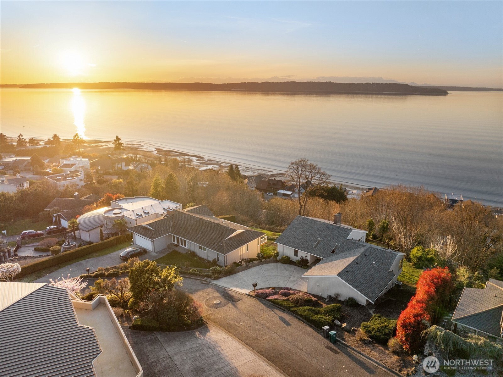 property viewer photo 36