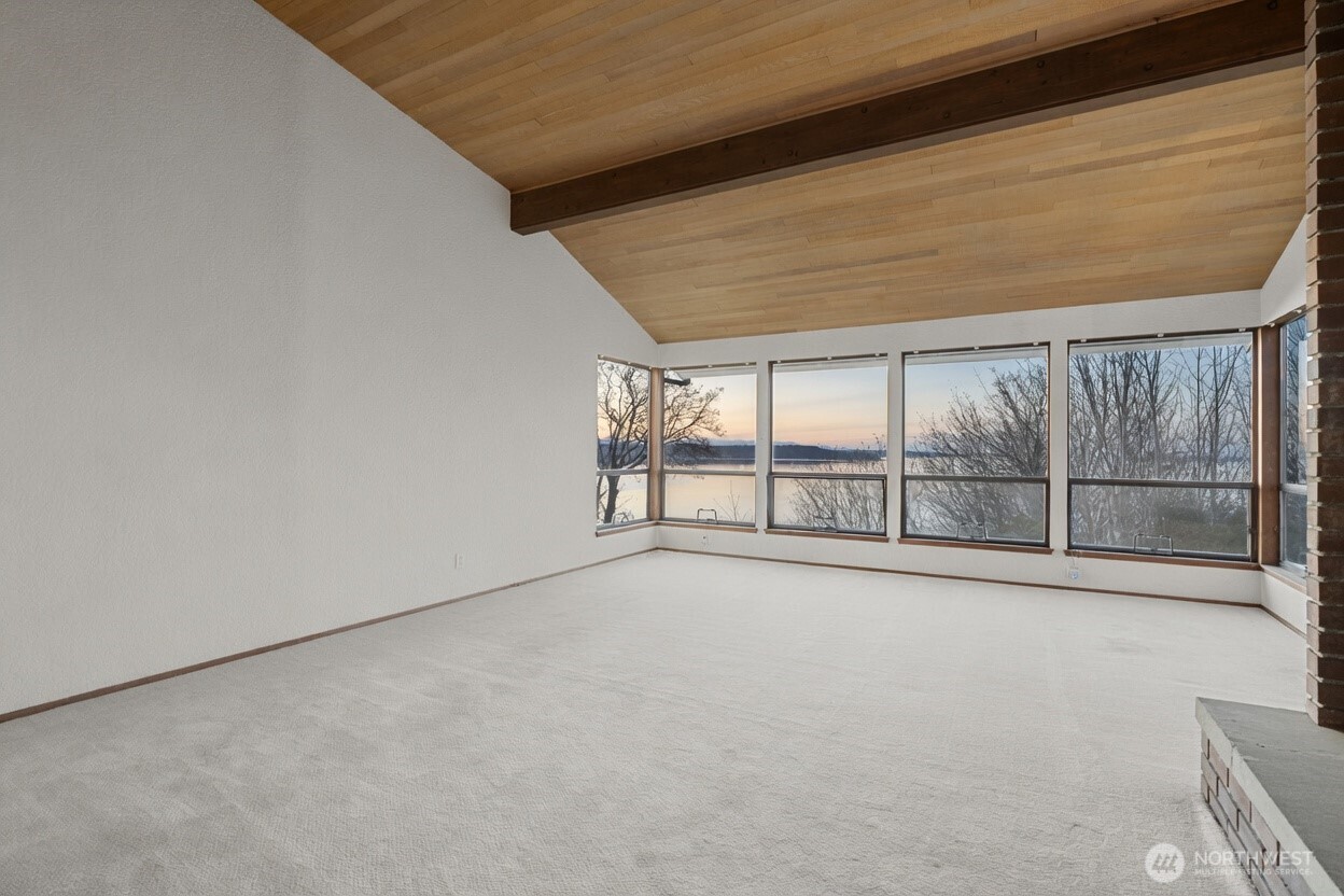 property viewer photo 4