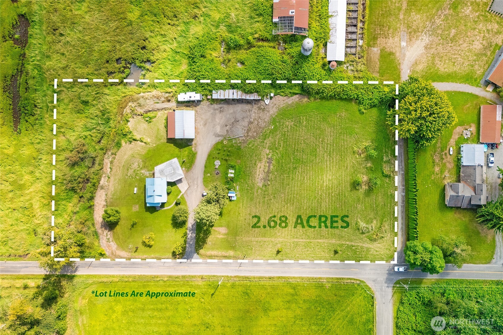 main property photo 4