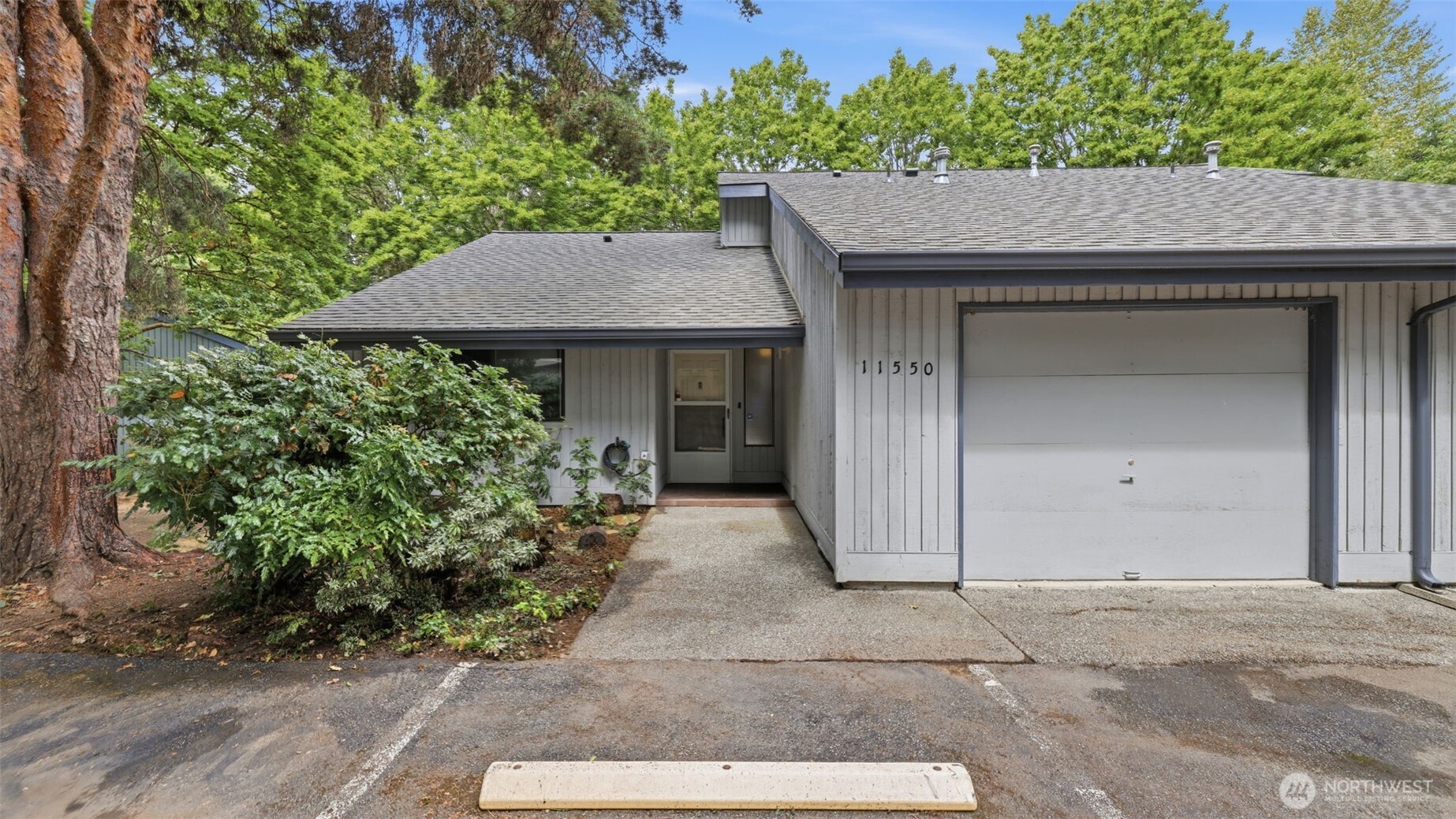 property viewer photo 37