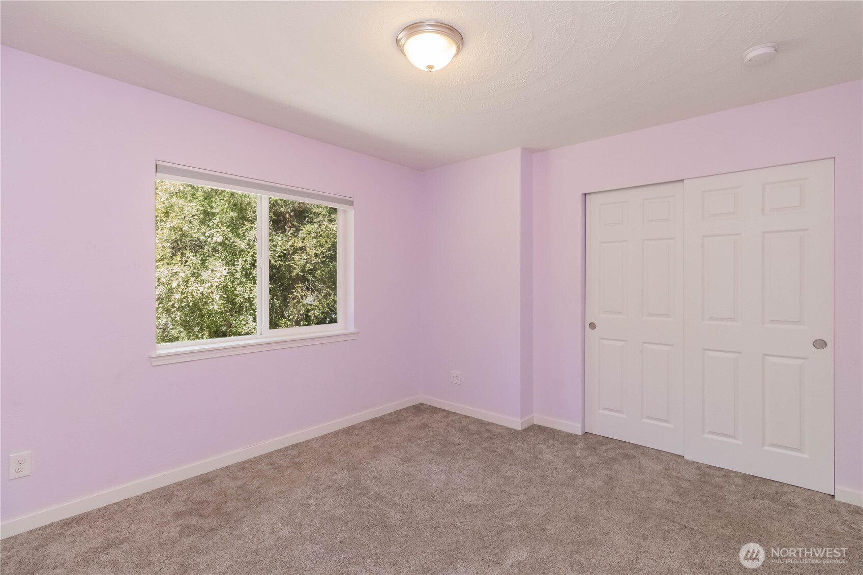 property viewer photo 25