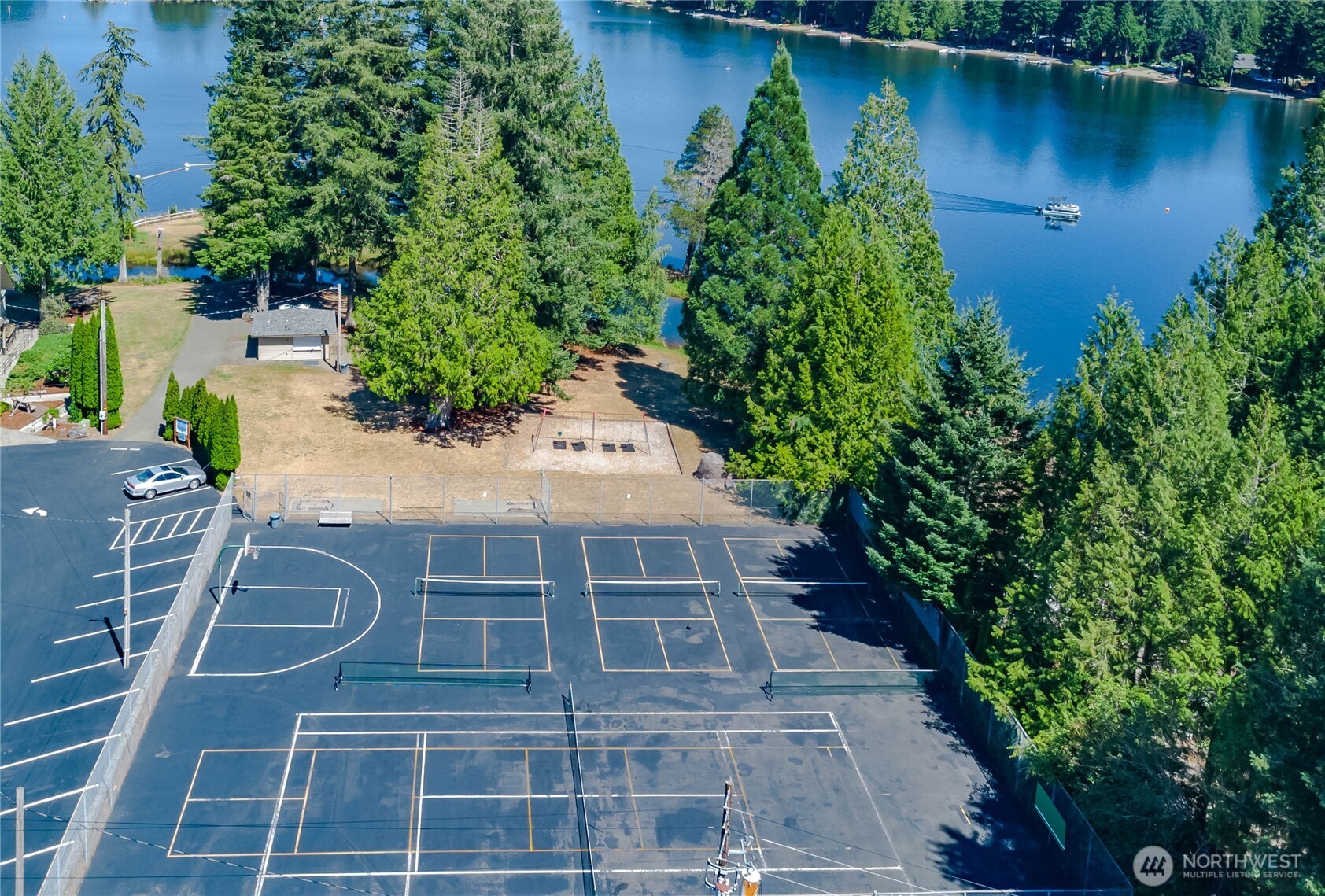 property viewer photo 35