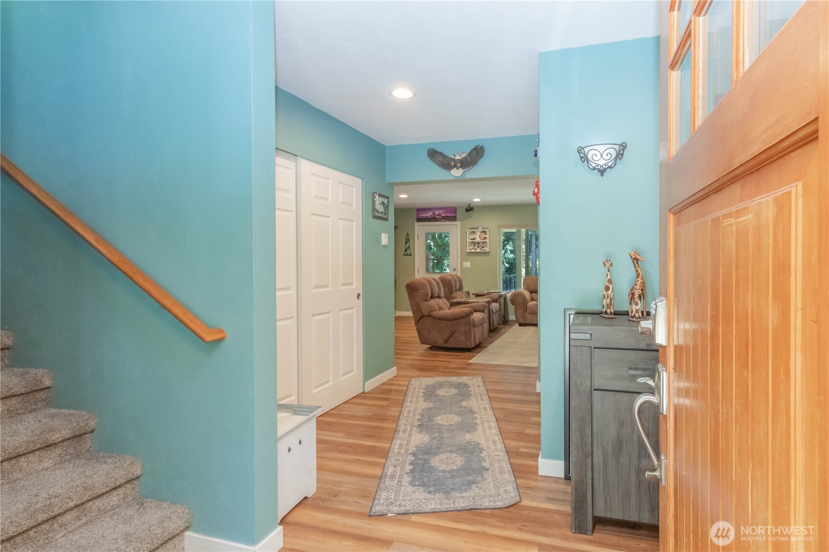 property viewer photo 7