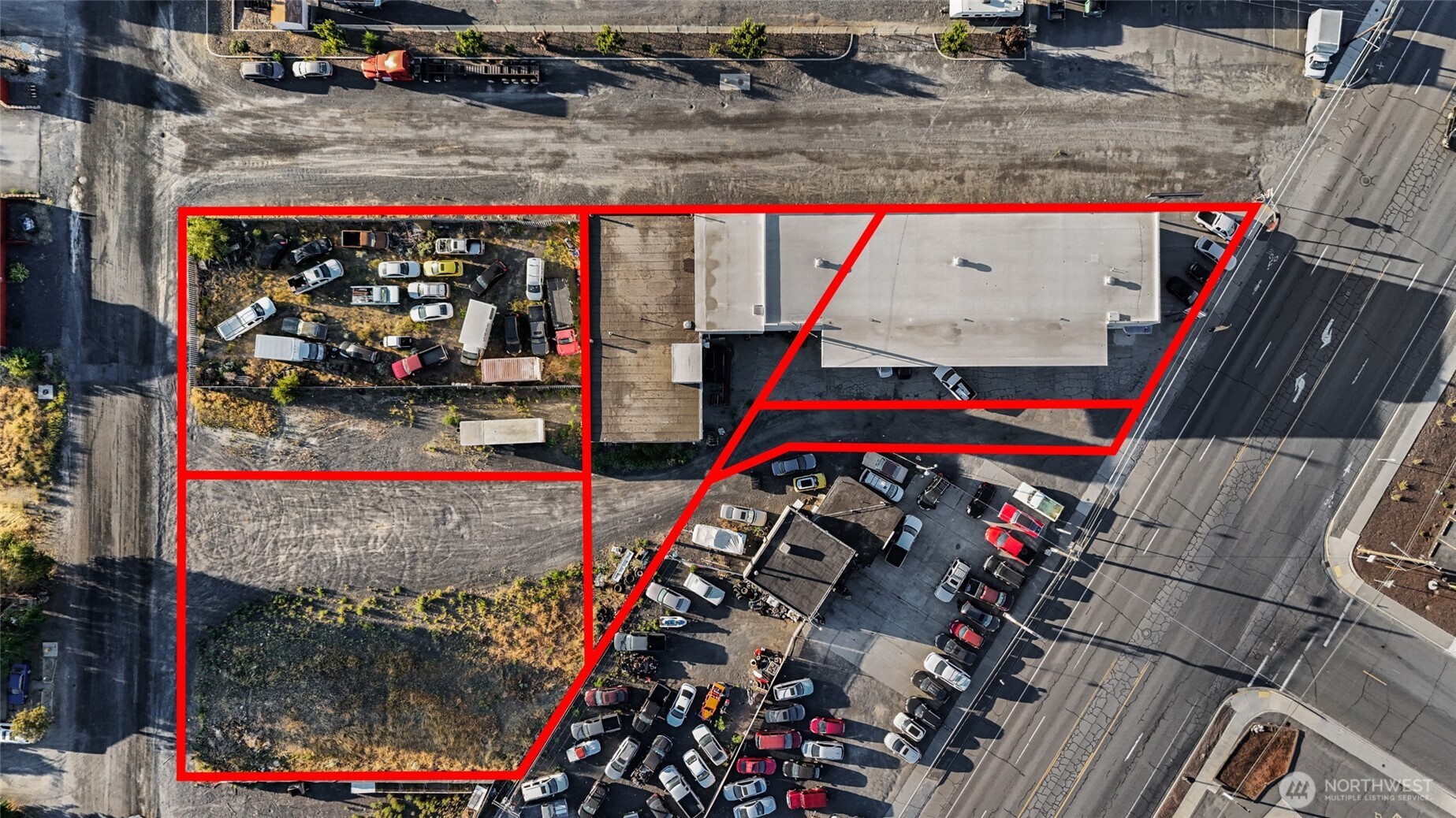 main property photo 3
