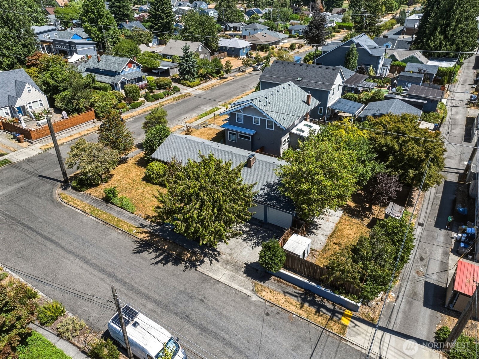 property viewer photo 2