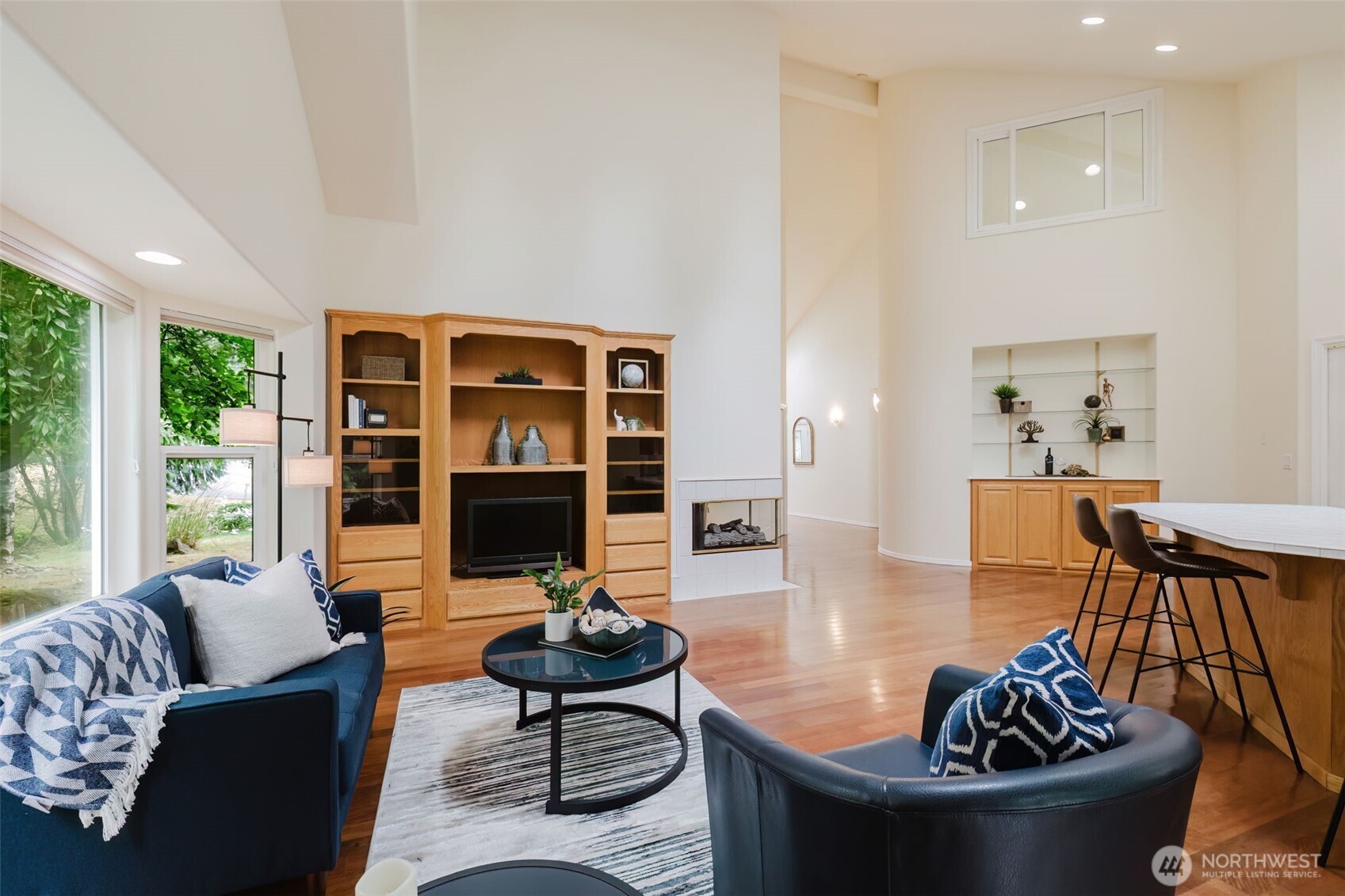 property viewer photo 15