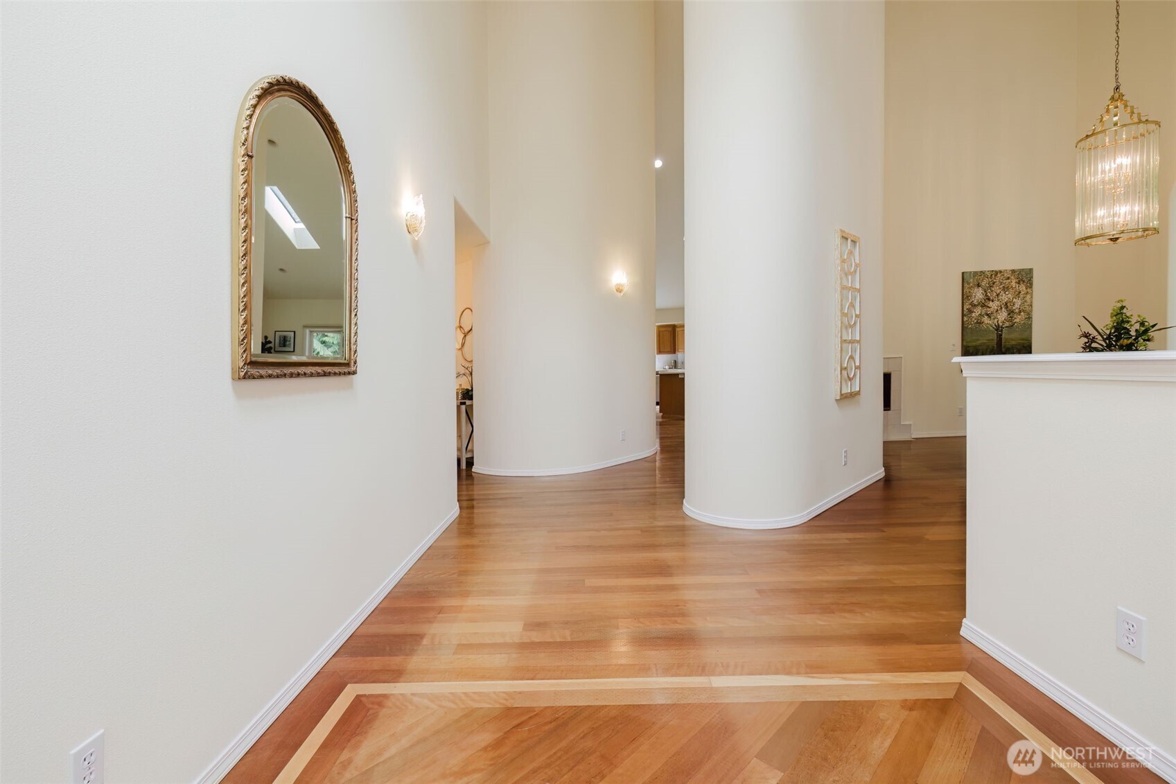 property viewer photo 2