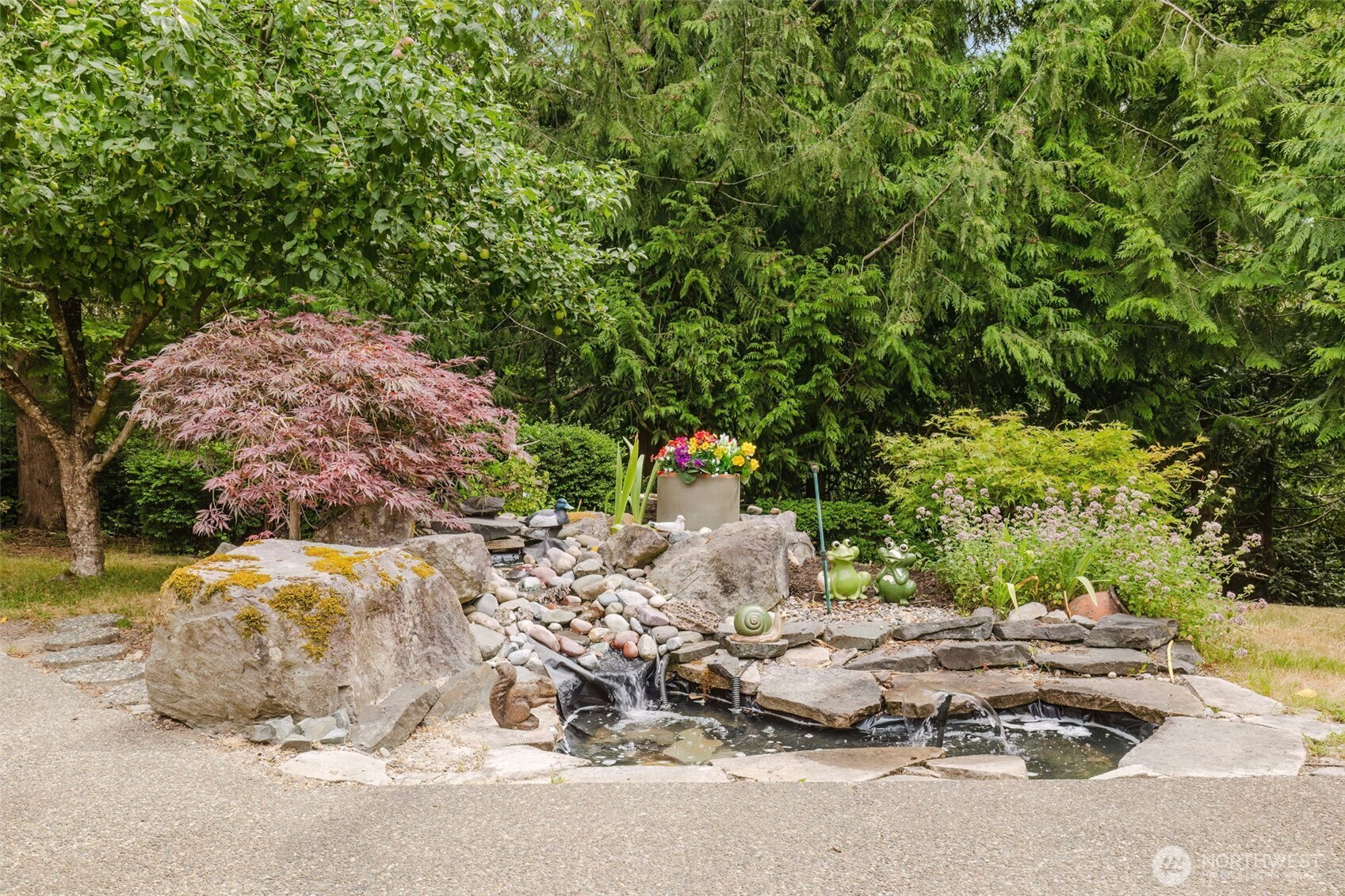 property viewer photo 35
