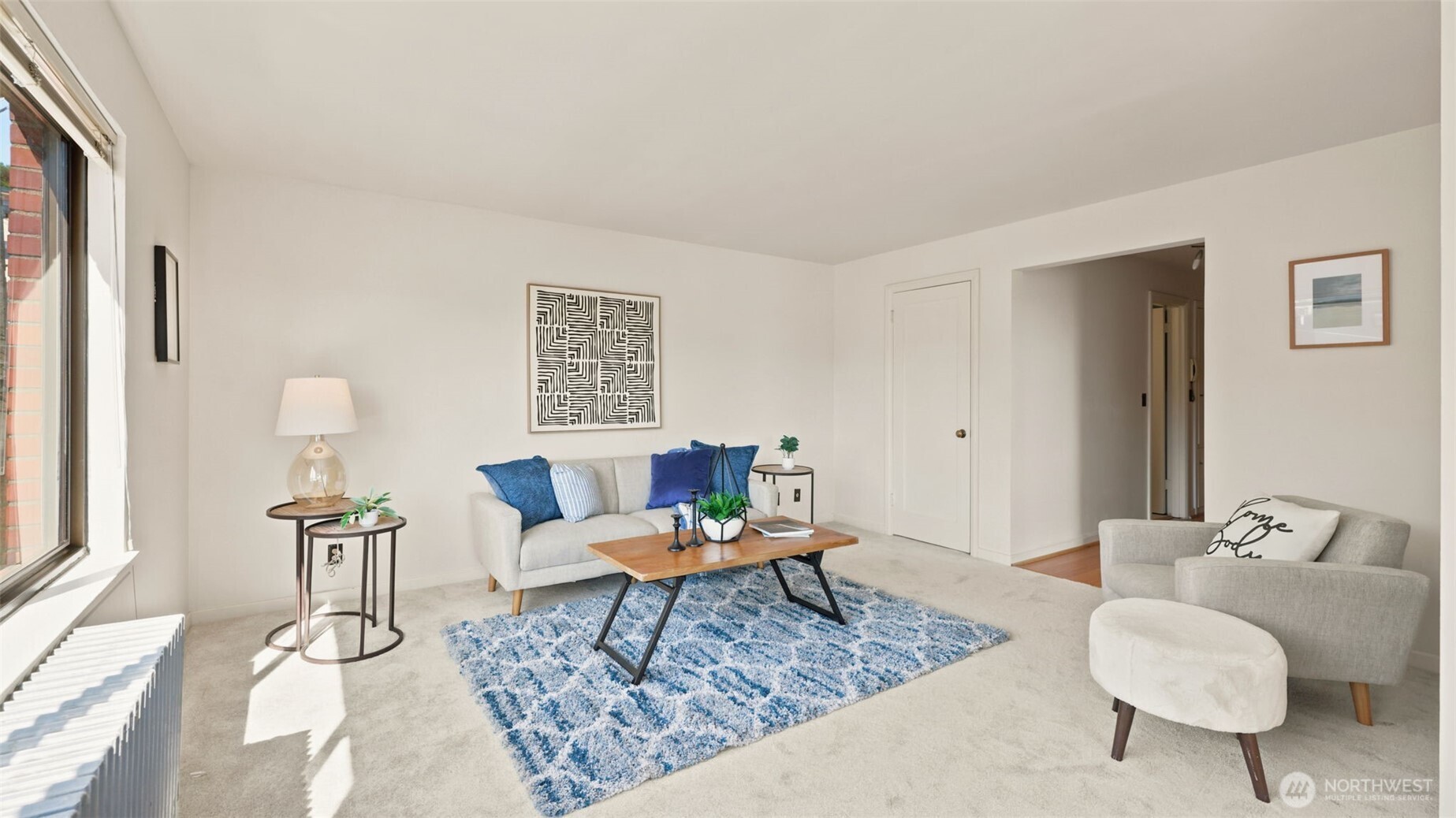 property viewer photo 9