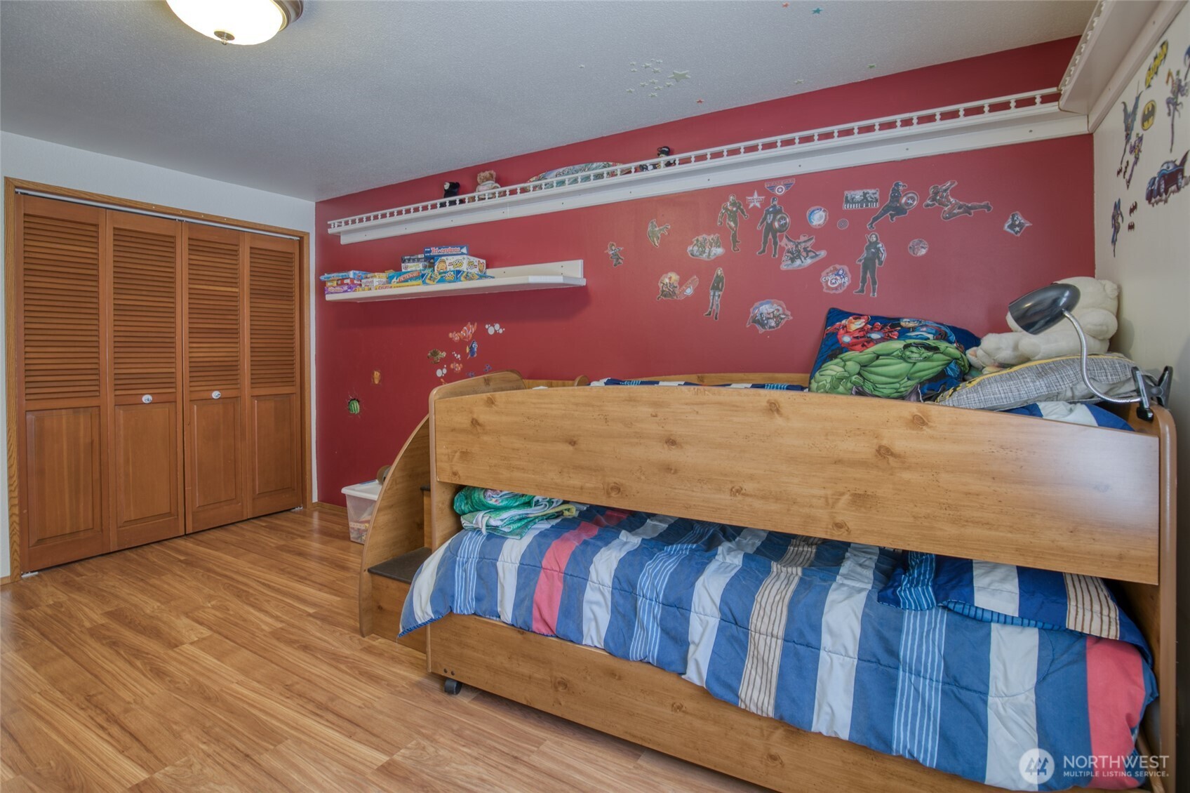 main property photo 23