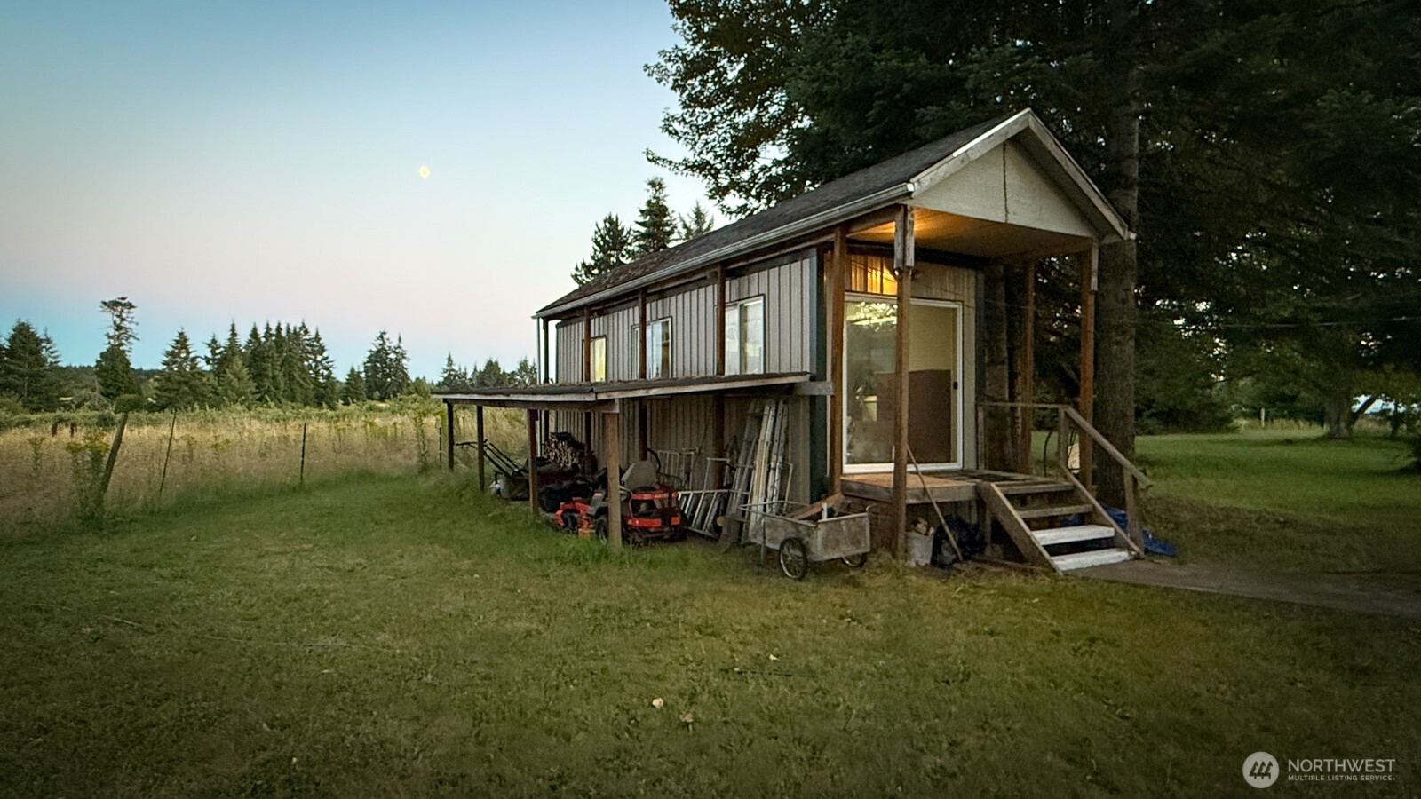 main property photo 38