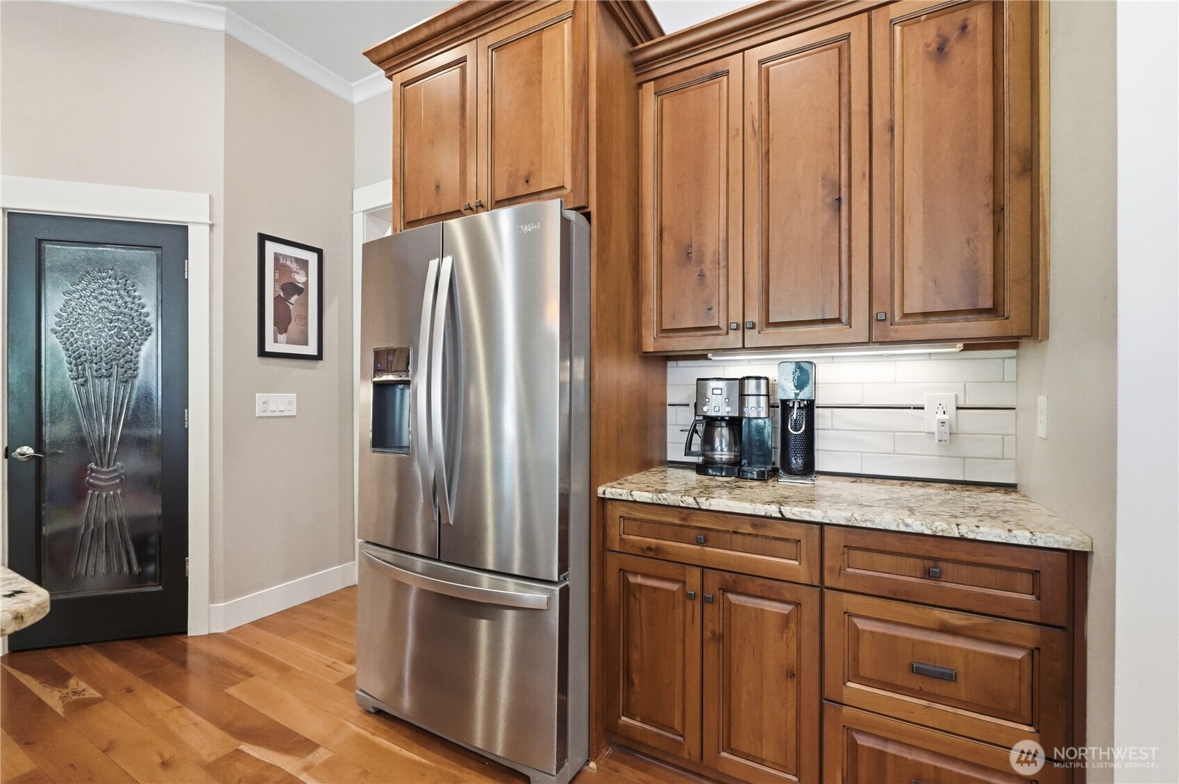 property viewer photo 10
