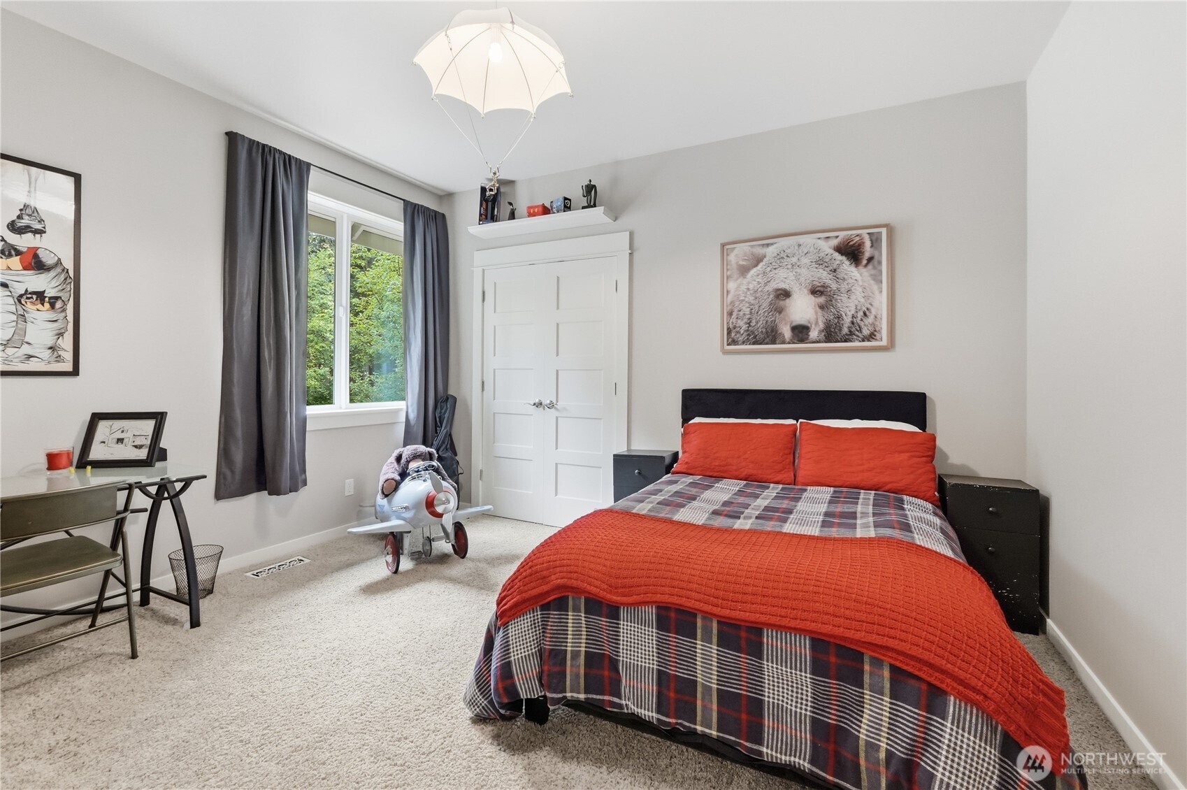 property viewer photo 25