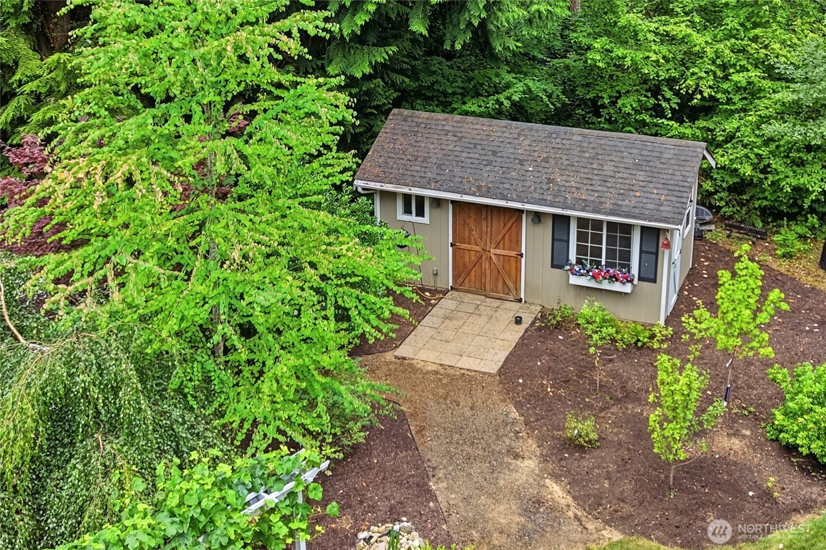 property viewer photo 31
