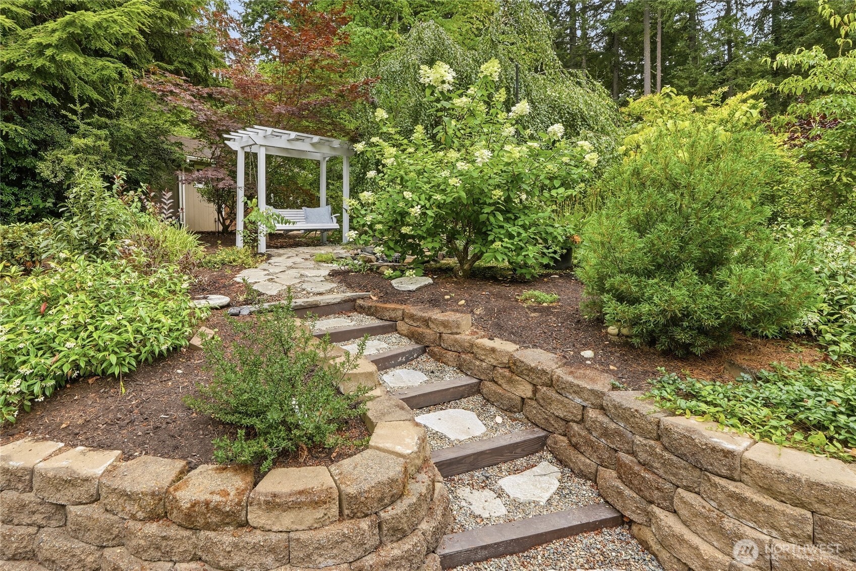 property viewer photo 33