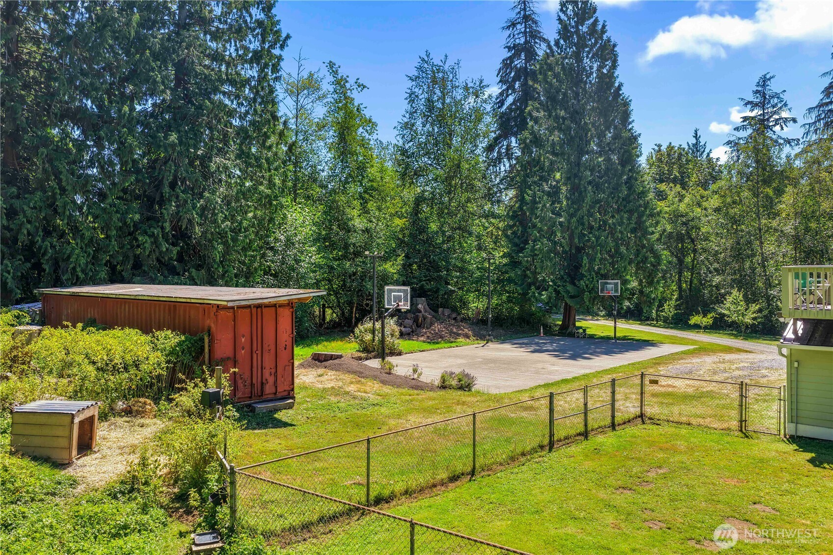 main property photo 35