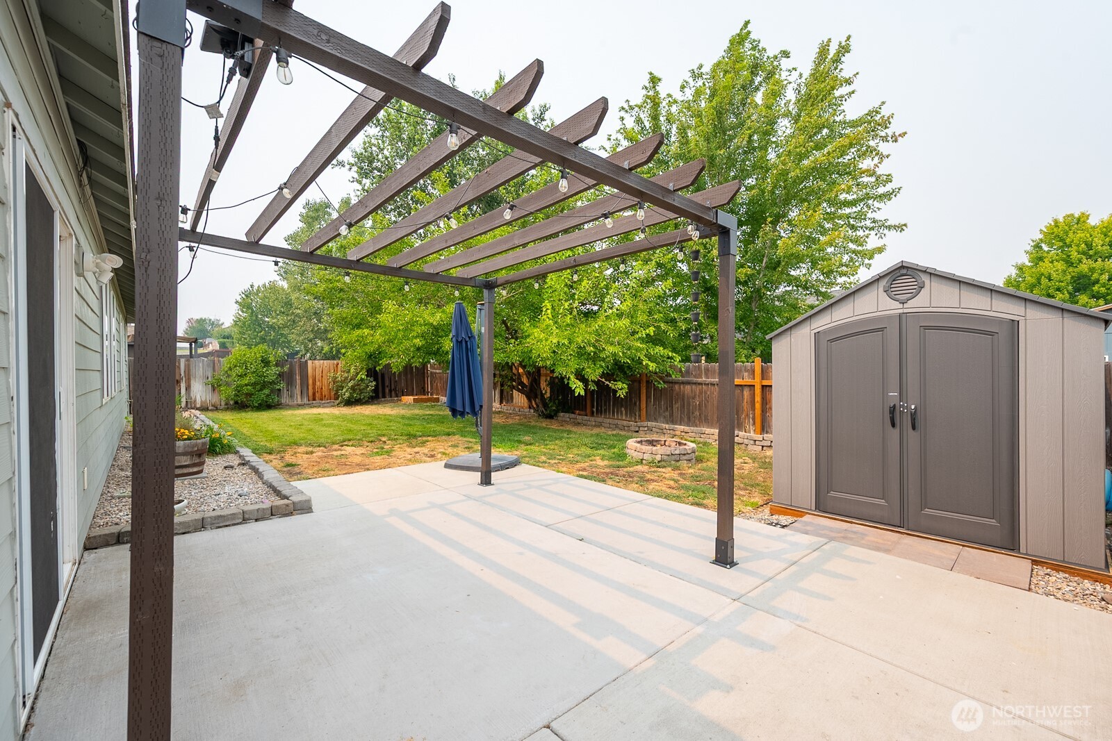 property viewer photo 32