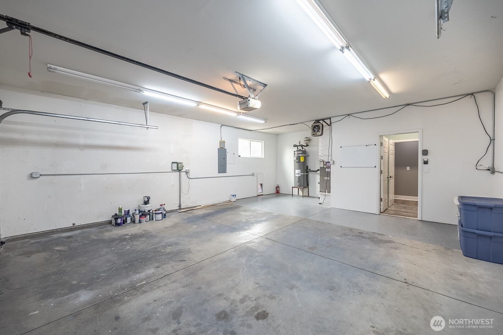 property viewer photo 35