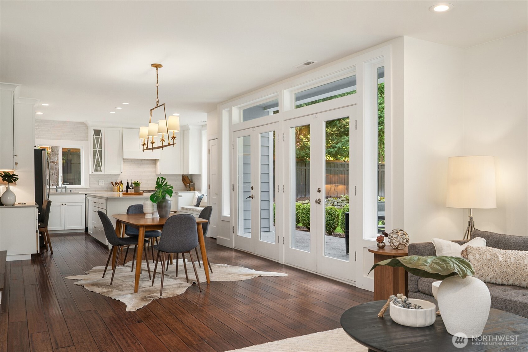 property viewer photo 17