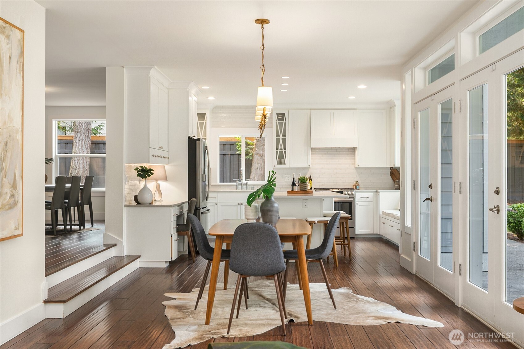 property viewer photo 18