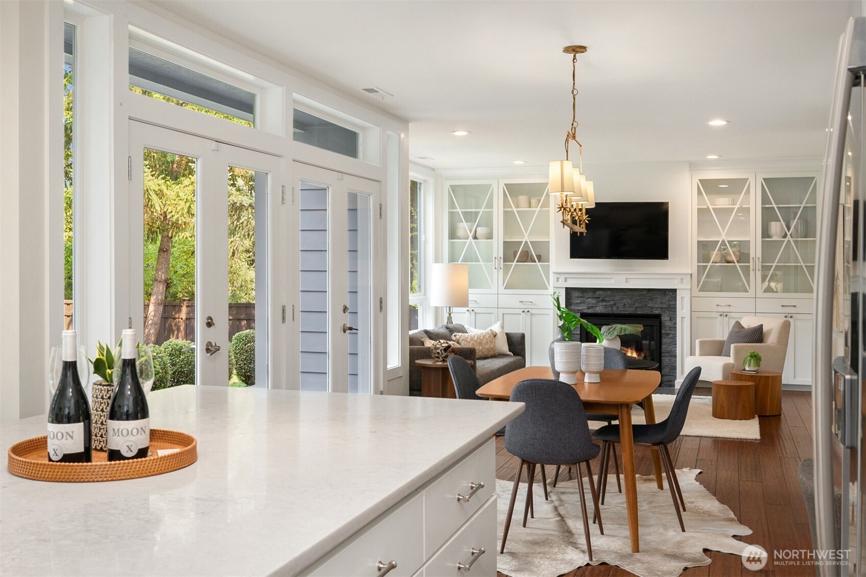 property viewer photo 19