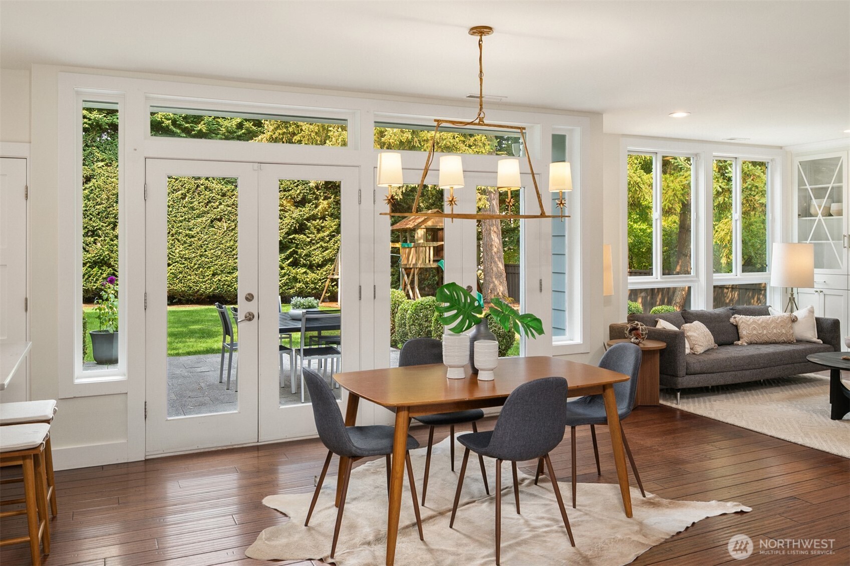 property viewer photo 20