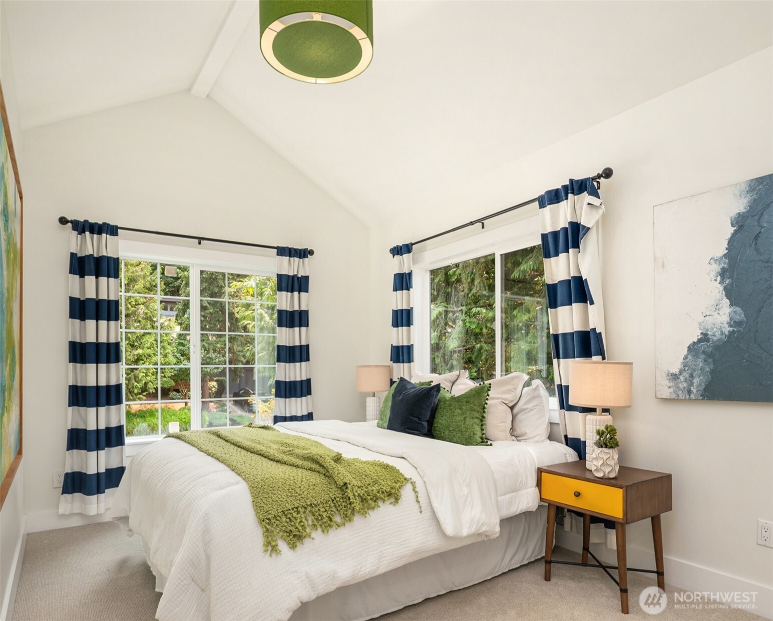 property viewer photo 30