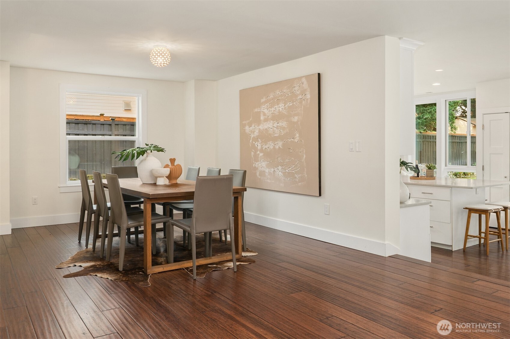 property viewer photo 9
