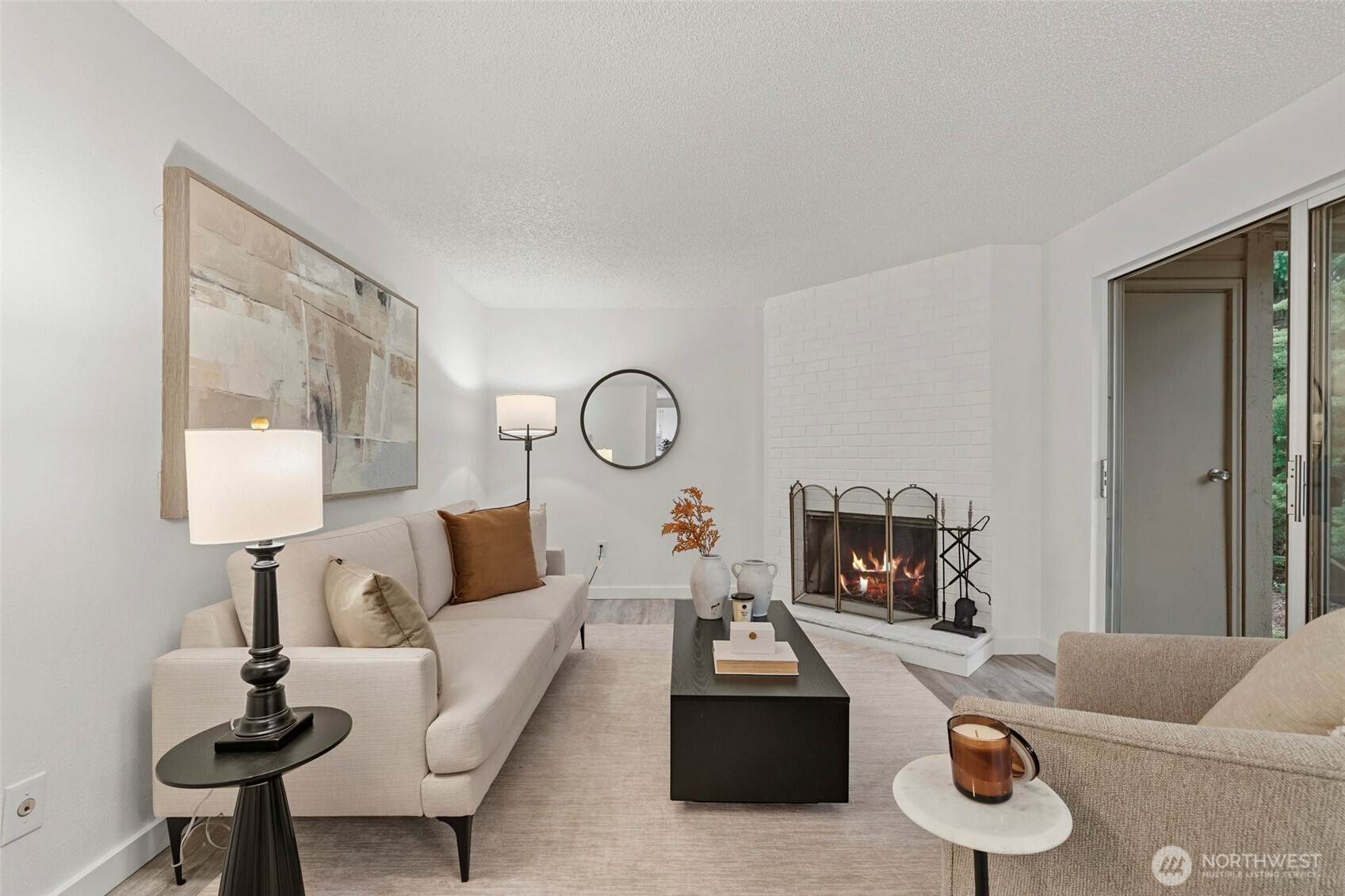 property viewer photo 11