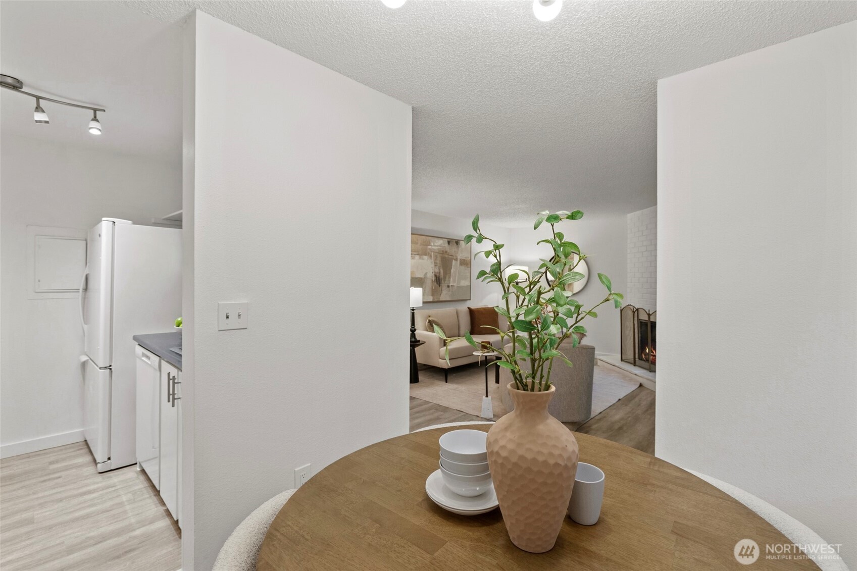 property viewer photo 17