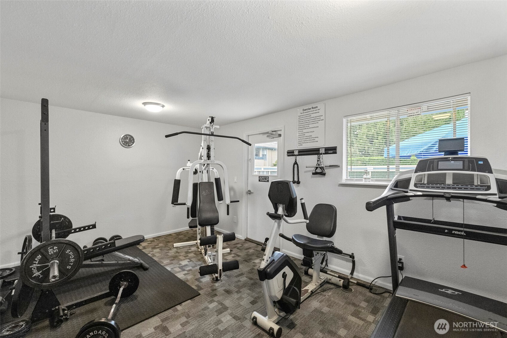 property viewer photo 26