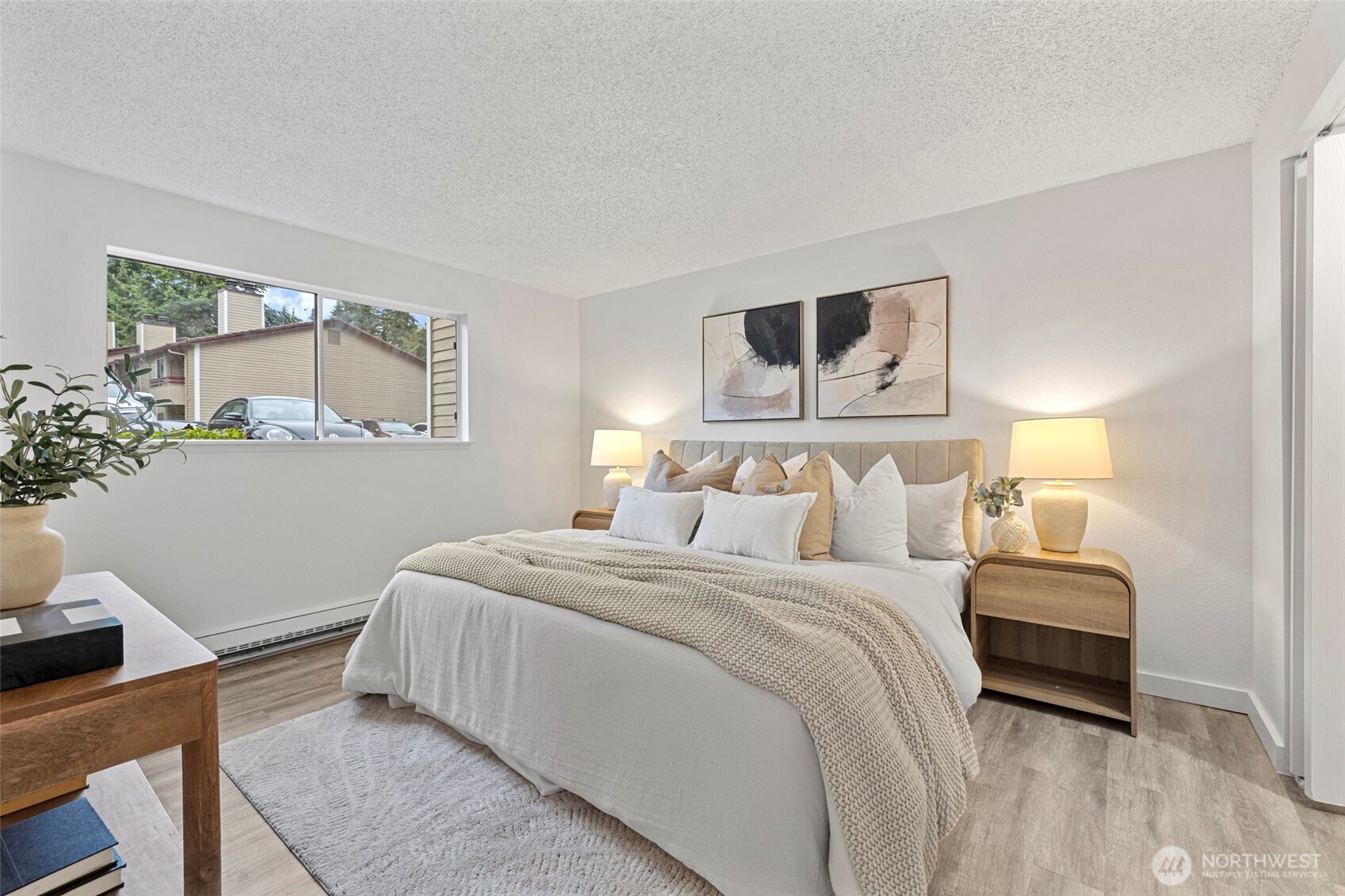 property viewer photo 6