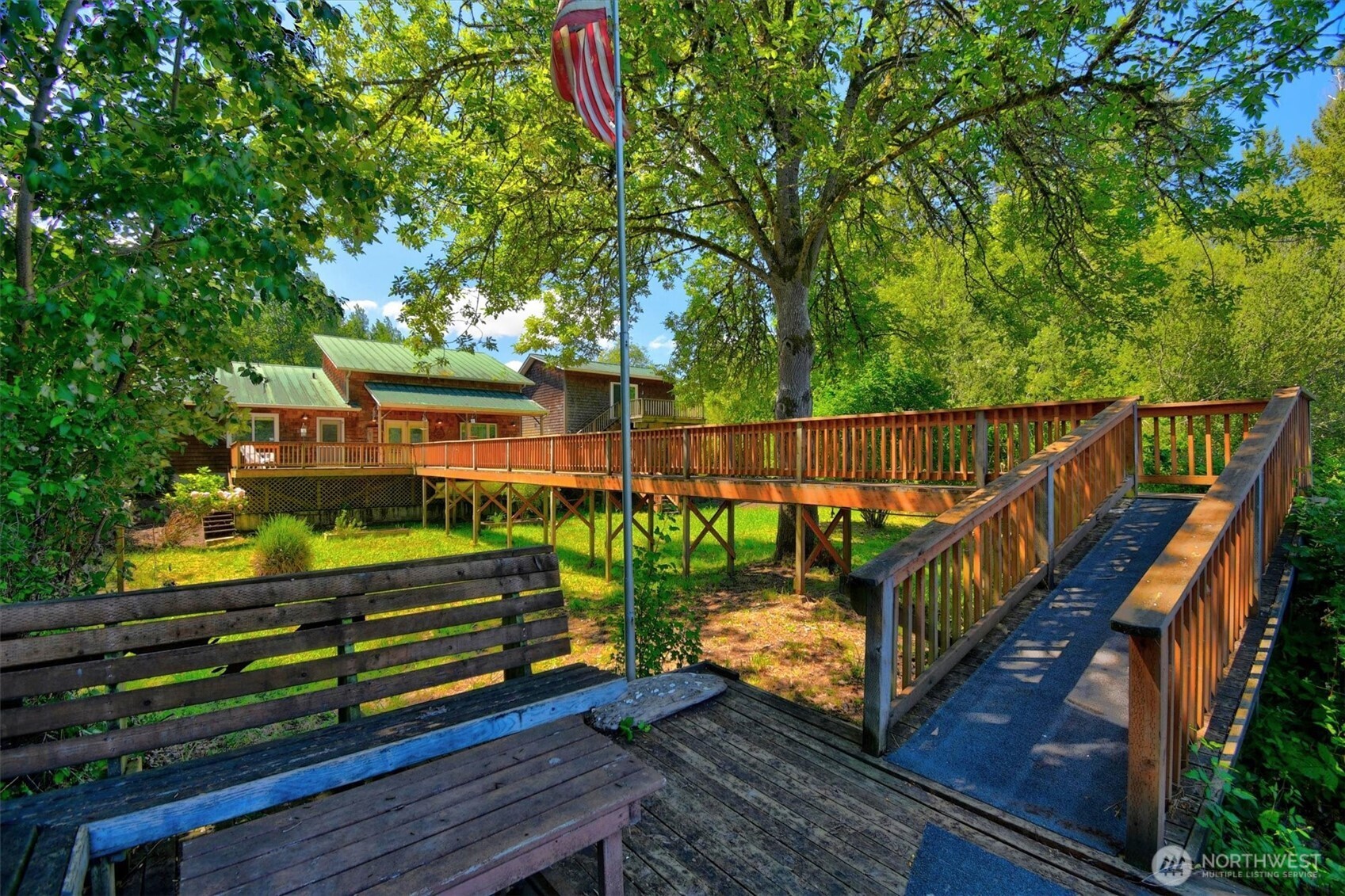 main property photo 25