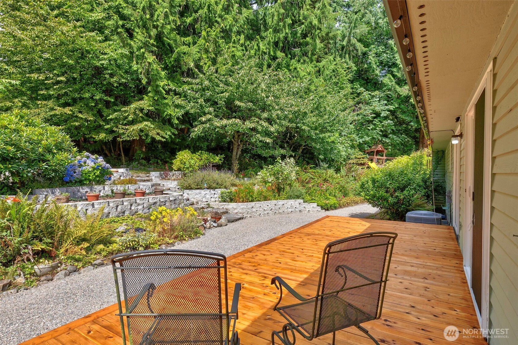 property viewer photo 10