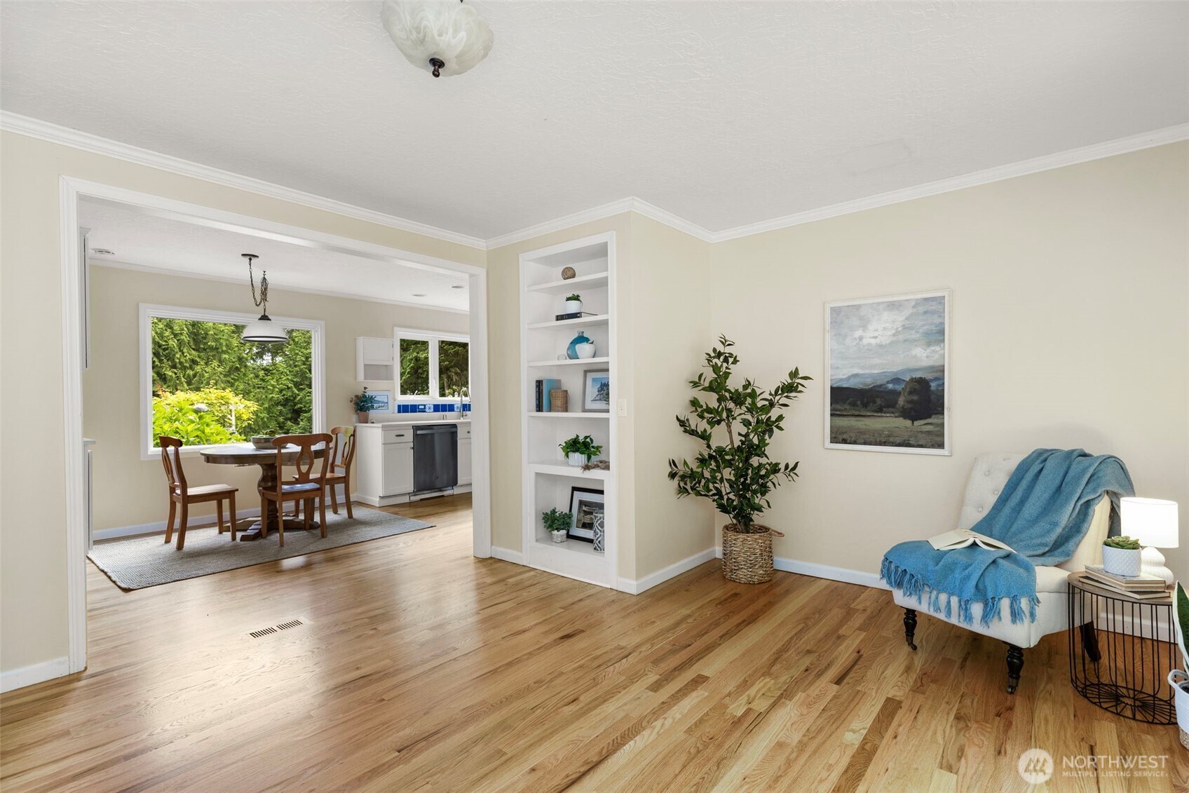 property viewer photo 12