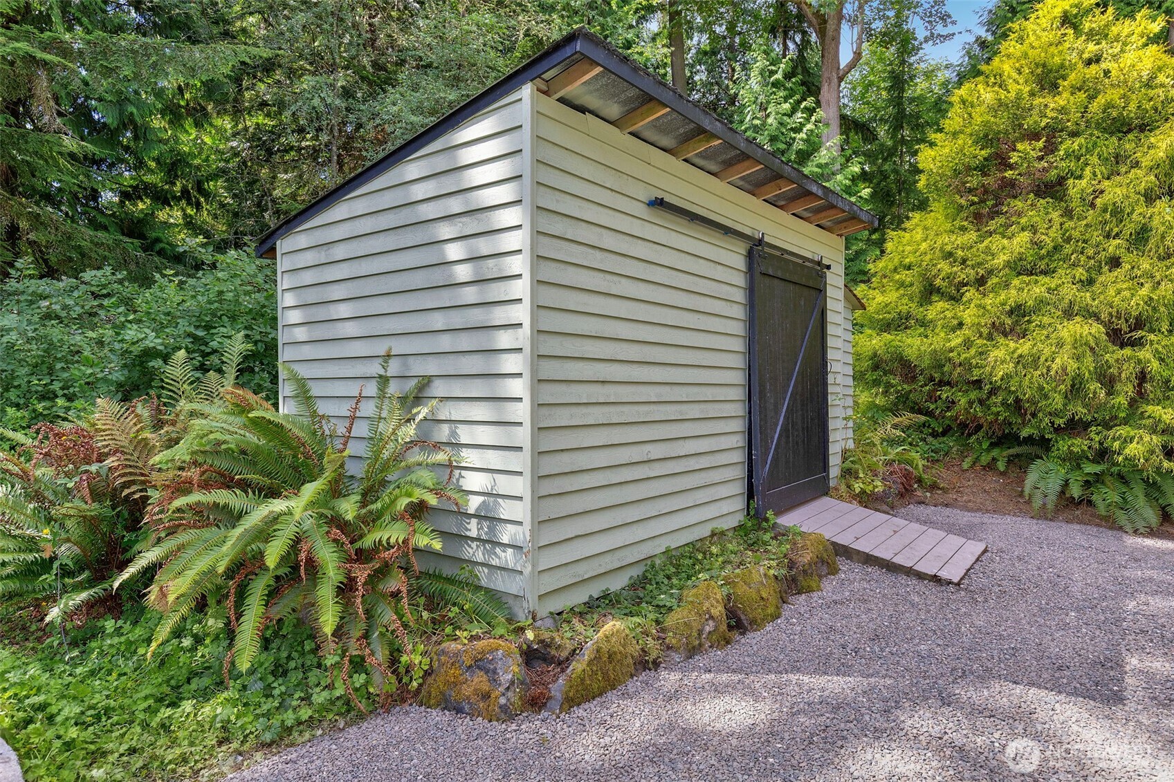 property viewer photo 34