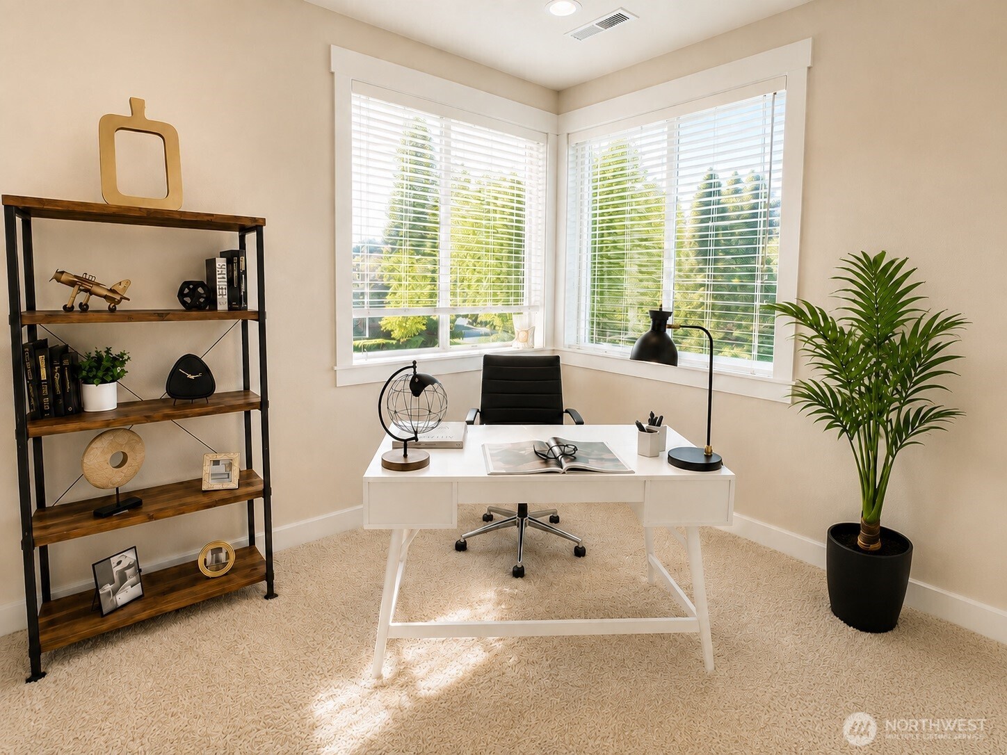 property viewer photo 10