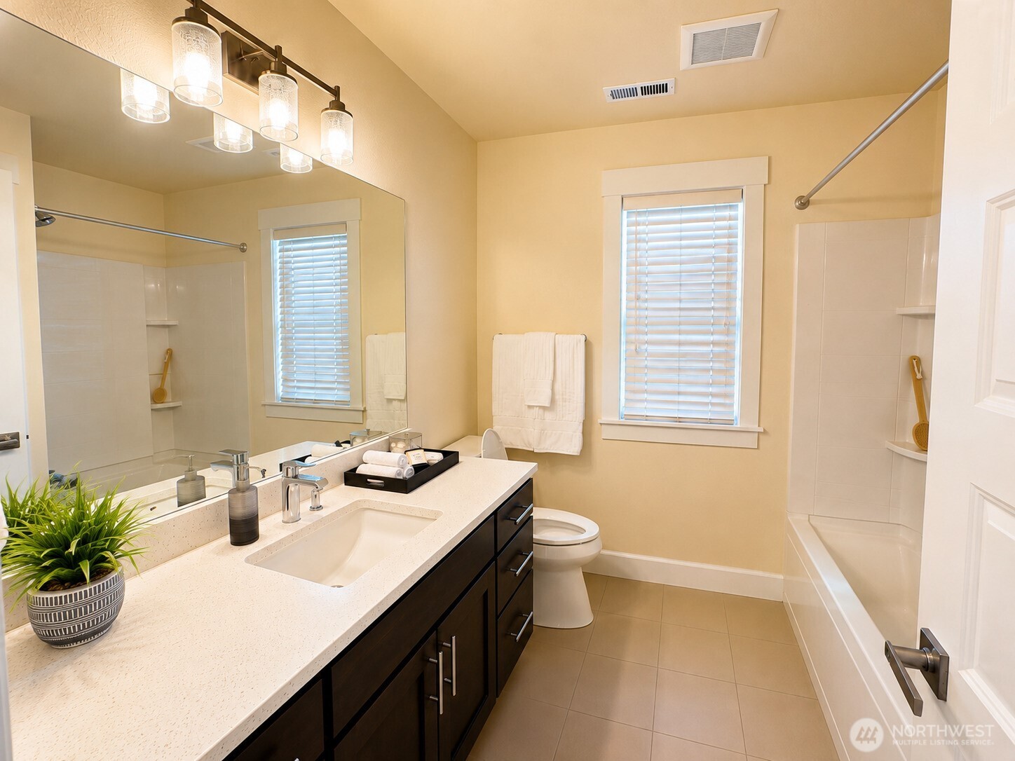 property viewer photo 19