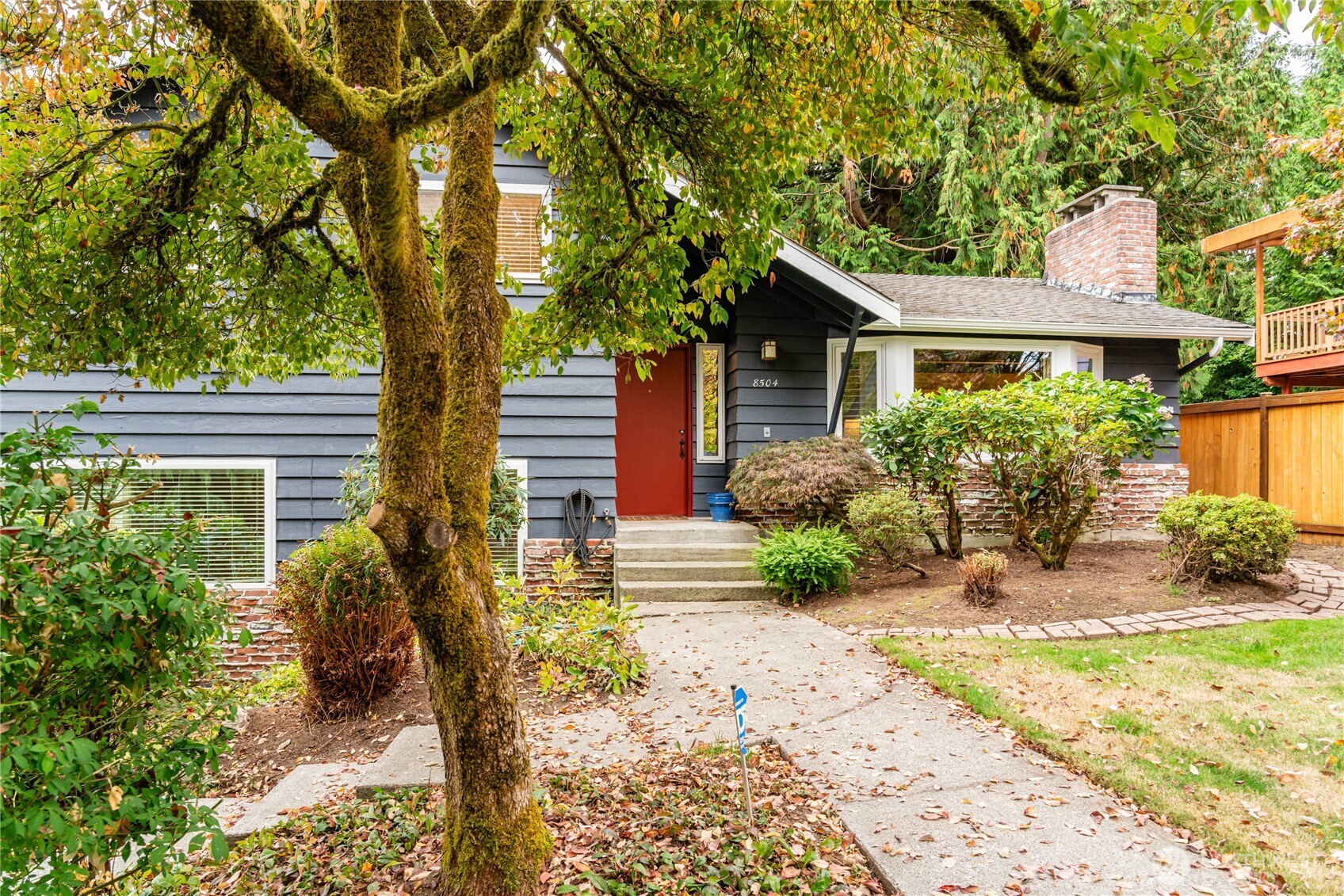 main property photo 0