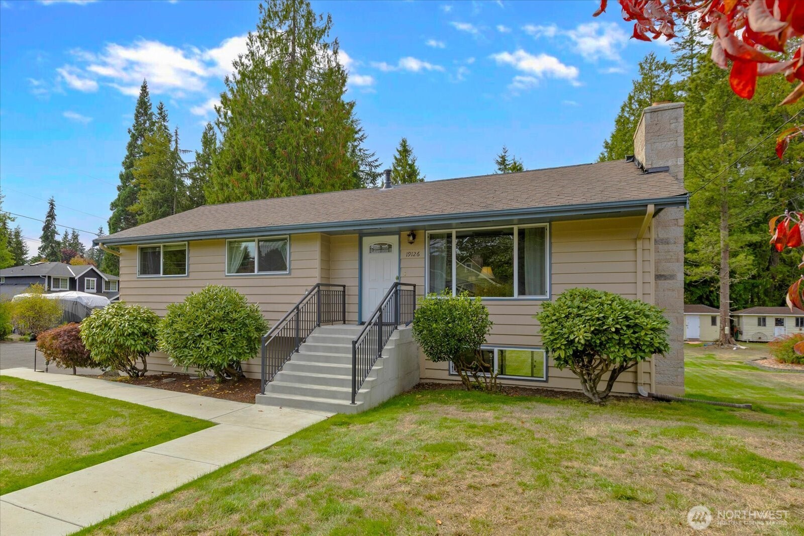 main property photo 0