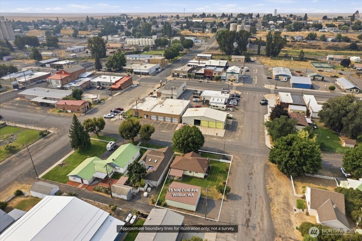 main property photo 35