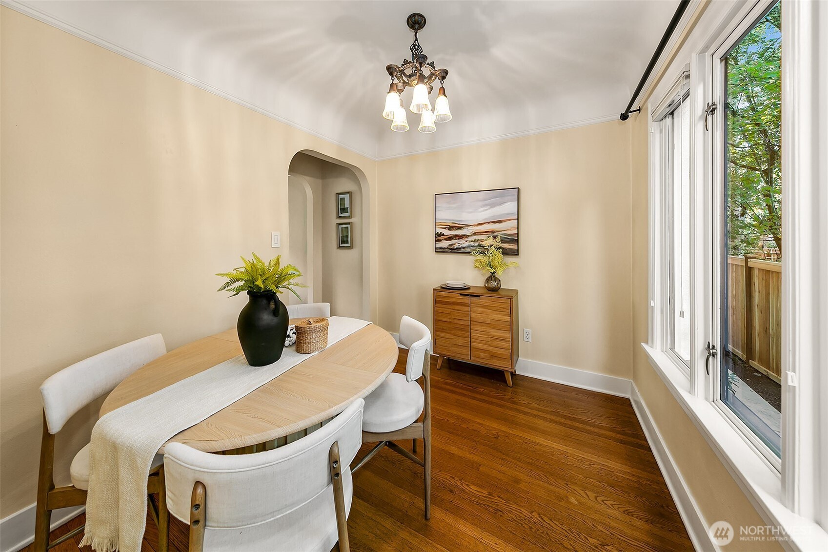 property viewer photo 13