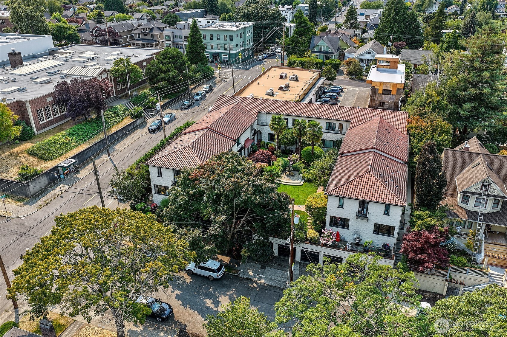 property viewer photo 31