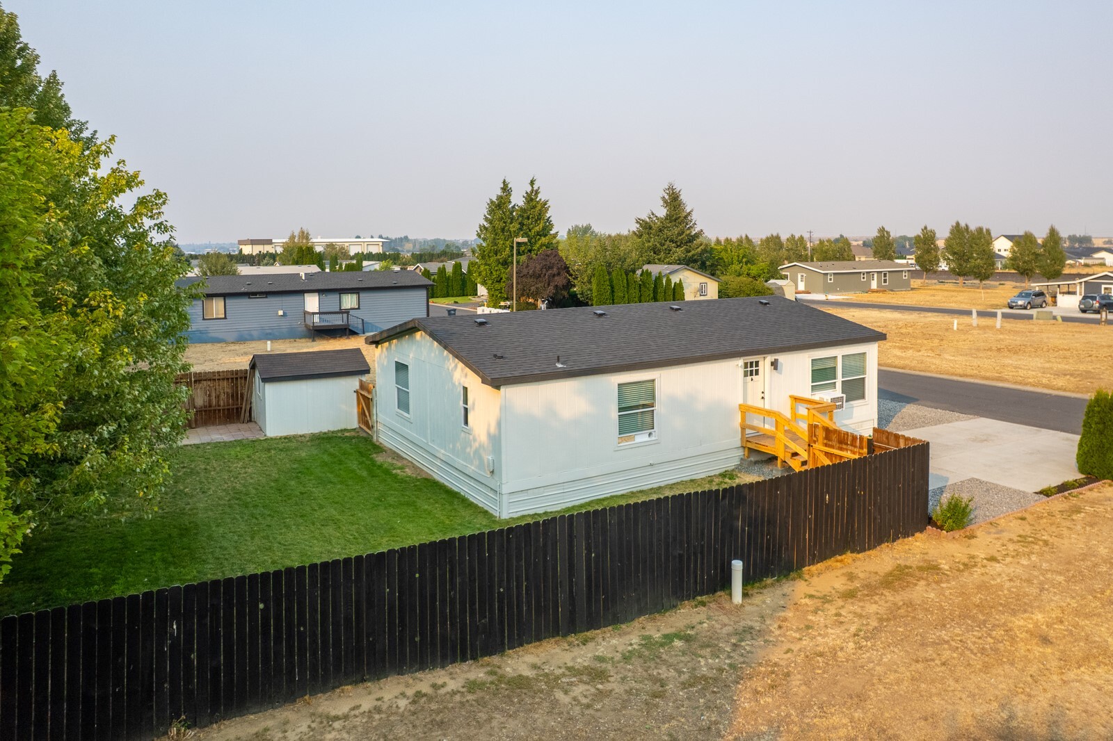 main property photo 5