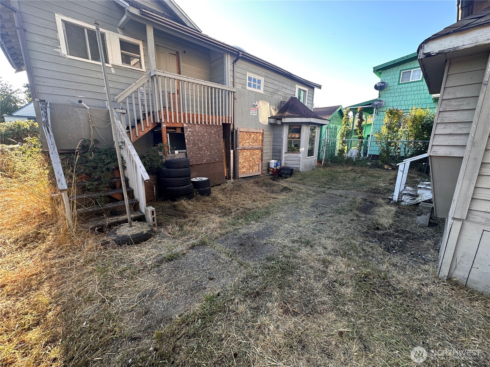 main property photo 7