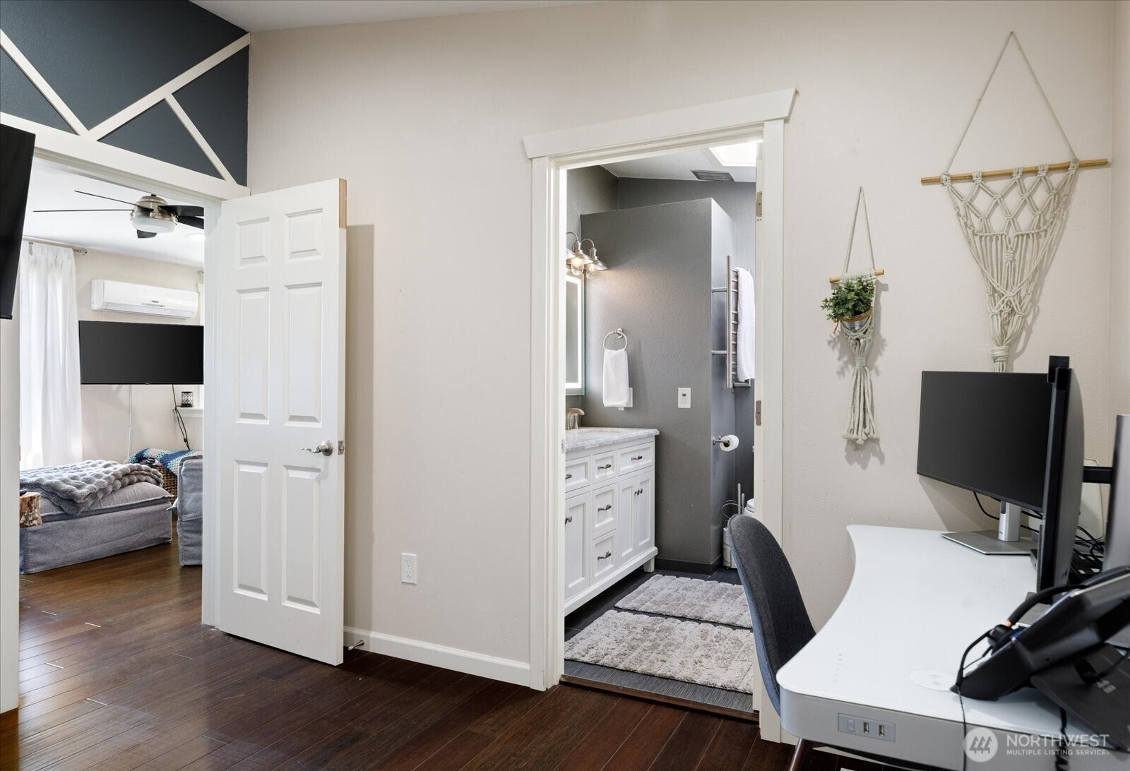 property viewer photo 14