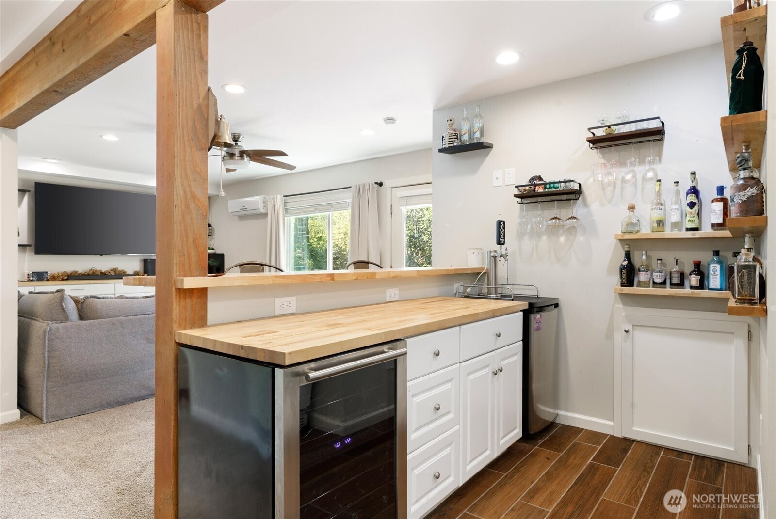 property viewer photo 23