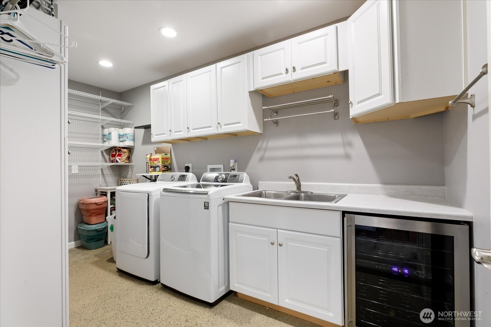 property viewer photo 24